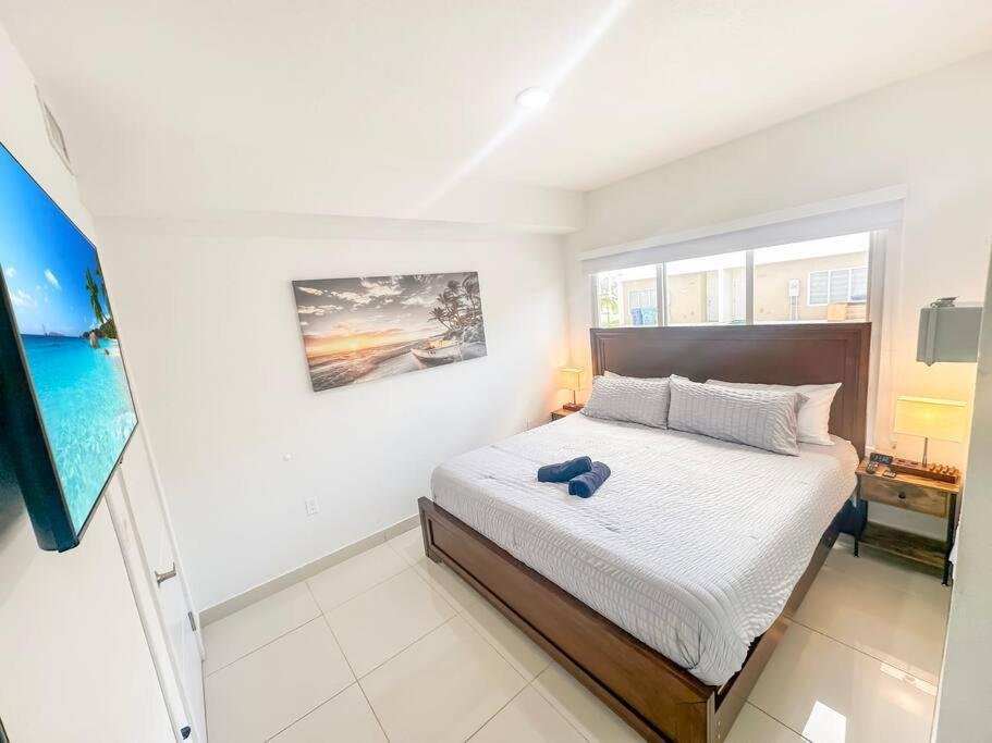 Vacay Spot Experience Luna Sky! 65" Tv Bar, Bbq, Shower Massage Jets, Music, Go To Fl Keys Homestead Exterior foto