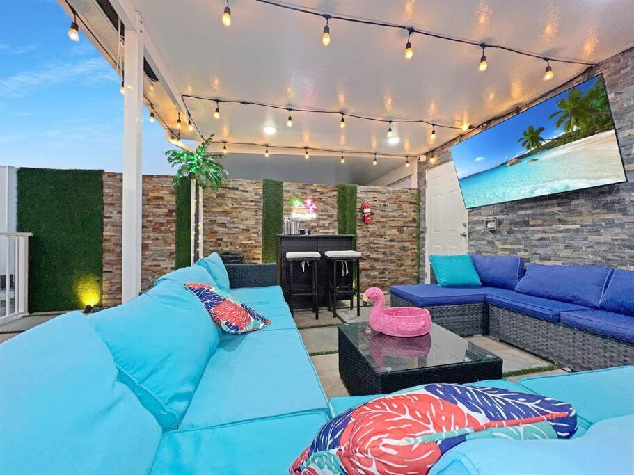 Vacay Spot Experience Luna Sky! 65" Tv Bar, Bbq, Shower Massage Jets, Music, Go To Fl Keys Homestead Exterior foto